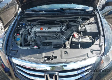 2012 Honda Accord 2.4 Ex-L from USA, damaged, VIN 1HGCP2F83CA084235